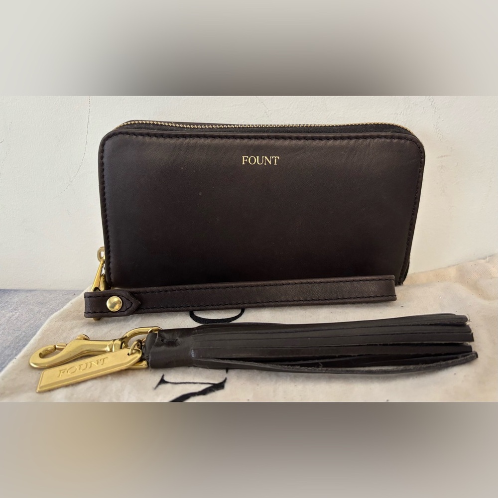 Fount Cettie Accordion Wallet and Grand Tassel - Wolf